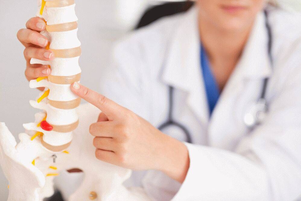 Arzt über Osteochondrose und ihre Vorbeugung